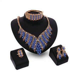 <strong>Fashion</strong> 18 Carat Gold Imitation <strong>Jewellery</strong> Sets Alloy Material for Weddings Anniversaries Parties and Engagements From Dubai - Product Image 4