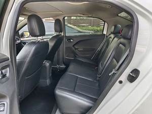 Voiture d'occasion 2016 Citroën C4L 1.2T Berline <span class=keywords><strong>Automatique</strong></span> Édition Elite Un Seul Propriétaire Titre Propre Historique de Maintenance Complet Turbo Cuir Foncé Gauche - Product Image 5