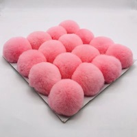 Pendentifs en fausse fourrure DIY en stock en gros, forme de boule de 3 cm à 10 cm, style fourrure de lapin, provenant de la source du fabricant