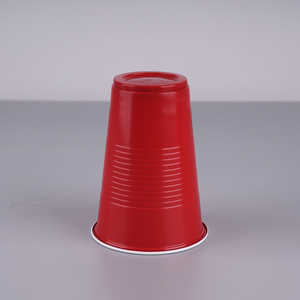Wholesale Disposable Oem Colorful Custom 18oz Red White <b>Plastic</b> <b>Cups</b> for Holiday Celebration Carnival Game Outdoor <b>Drinking</b> - Product Image 2