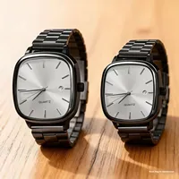 Montre à quartz de haute qualité pour couple, montre en alliage, simple, élégante, tendance, décontractée, montre de bureau, personnalisable