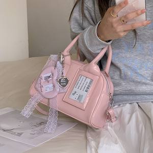 Bolso de Hombro Rosa para Mujer, Bolso Bandolera Tipo Bowling, Bolso Pequeño Moderno, Primavera 2025, para Uso Diario, con Cierre de Cremallera - Product Image 1