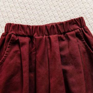 Conjunto <span class=keywords><strong>de</strong></span> Tres Piezas <span class=keywords><strong>de</strong></span> Pantalones, Otoño e Invierno, Nuevo <span class=keywords><strong>Chaleco</strong></span> Rojo Retro, Pantalones Anchos <span class=keywords><strong>de</strong></span> Pierna Ancha con Flores Tridimensionales y Mangas Largas - Product Image 6