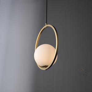 Lámpara Colgante LED de Cobre de Estilo Americano Moderno de Alta Calidad con Bola de Vidrio Esmerilado para Sala de Estar, Hotel - Product Image 4