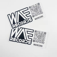 Venta al por mayor código QR pegatinas impermeable blanco vinilo troquelado logotipo personalizado Pegatina con código QR