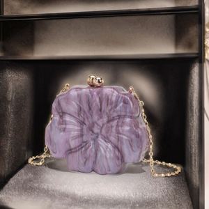 Sac à main en soie pour femme pour la soirée avec des perles petit sac pour les fêtes les mariages avec un motif floral coquille chat papillon popcorn - Product Image 3