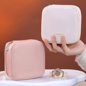 Sac Organisateur Exquis Résistant à l'Eau avec Fermeture Éclair, Grande Capacité Portable pour Boucles d'Oreilles, Colliers, Mini Porte-Bagues - Product Image 3