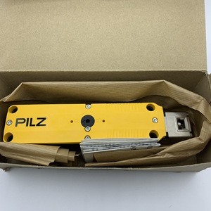 สวิตช์ประตูนิรภัย Pilz รุ่น PSEN me5S-NC 1 สวิตช์ 6L000018 11 สำหรับใช้งานในอุตสาหกรรม - Product Image 1