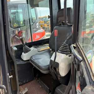 Excavadora Usada Kubota U35, Miniexcavadora de Cadenas U30 U35 U20 U25, Usada en Granjas, en Buenas Condiciones, a Precio Económico, con EPA - Product Image 6