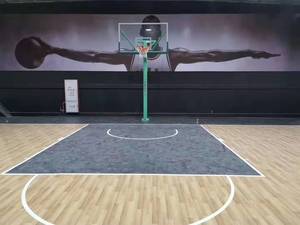 Pavimentazione in Legno Antiscivolo per Campo da Basket Indoor - Product Image 6