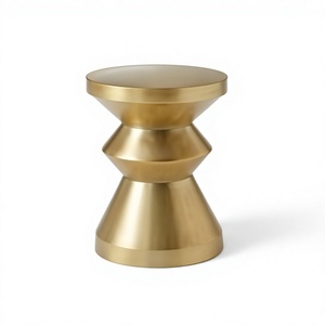 Exclusivo Taburete de Metal Dorado, Muebles Contemporáneos para el Hogar, Decoración Duradera para Sala de Estar, Otomana, Taburetes Hechos a Mano en Oferta - Product Image 1