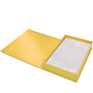 Caja de Regalo Cosmética Magnética Dorada de Alta Gama Personalizable, Empaque de Cartón Rígido para Lápiz Labial, Crema Facial y Cuidado de la Piel - Product Image 4