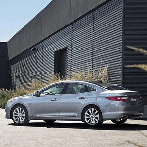 Para Hyundai Azera 2011, de 4 puertas sedán de lujo, techo solar panorámico de 2,4 L, Interior oscuro, tienda en línea izquierda, coche de <span class=keywords><strong>segunda</strong></span> <span class=keywords><strong>mano</strong></span>, precio bajo - Product Image 3