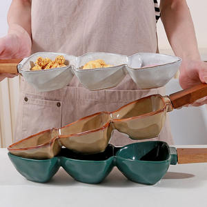 Nouveau design occidental Bol à croustilles et à trempettes en céramique à 3 compartiments divisés - Product Image 5