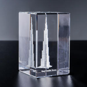 <span class=keywords><strong>Burj</strong></span> <span class=keywords><strong>Khalifa</strong></span> cam 3D kristal küp cilalı oyma lazer baskılı aşk Paperweight ev dekor hatıra hediye kristal el sanatları - Product Image 6
