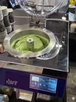Machine à glace verticale à production continue pour gelato, yaourt et lait, modèle de comptoir, en acier inoxydable 304, pour une conservation optimale