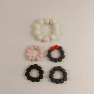 2cm 10pcs Boule Diy <span class=keywords><strong>Laine</strong></span> Feutre Mini Guirlande Boule Ronde <span class=keywords><strong>Couronne</strong></span> pour Noël Fête Vacances - Product Image 4