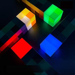 Luz Nocturna LED Recargable por USB con Control por Voz RGB, Diseño de Píxeles de <span class=keywords><strong>Minecraft</strong></span>, para Altavoz, Regalo de Cumpleaños, Juguete Periférico - Product Image 1
