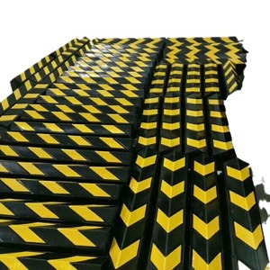 Protections d'angle en caoutchouc anti-collision Longda Rubber 1200 mm noir jaune pour les murs des parkings souterrains - Product Image 2