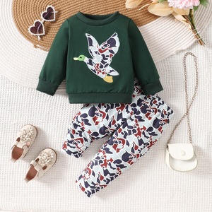 Ensembles de vêtements Western Camouflage pour bébés garçons Sweatshirts pour tout-petits Pantalon de jogging Ensemble de vêtements de survêtement 2pcs Duck Camo pour enfants - Product Image 1