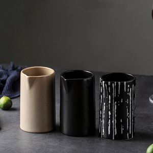 Jarra de Cerámica Creativa para Miel y Leche, Taza de Porcelana para Salsa de Carne Estilo Occidental, Recipiente para Condimentos de Té, Azucarero para Café - Product Image 4