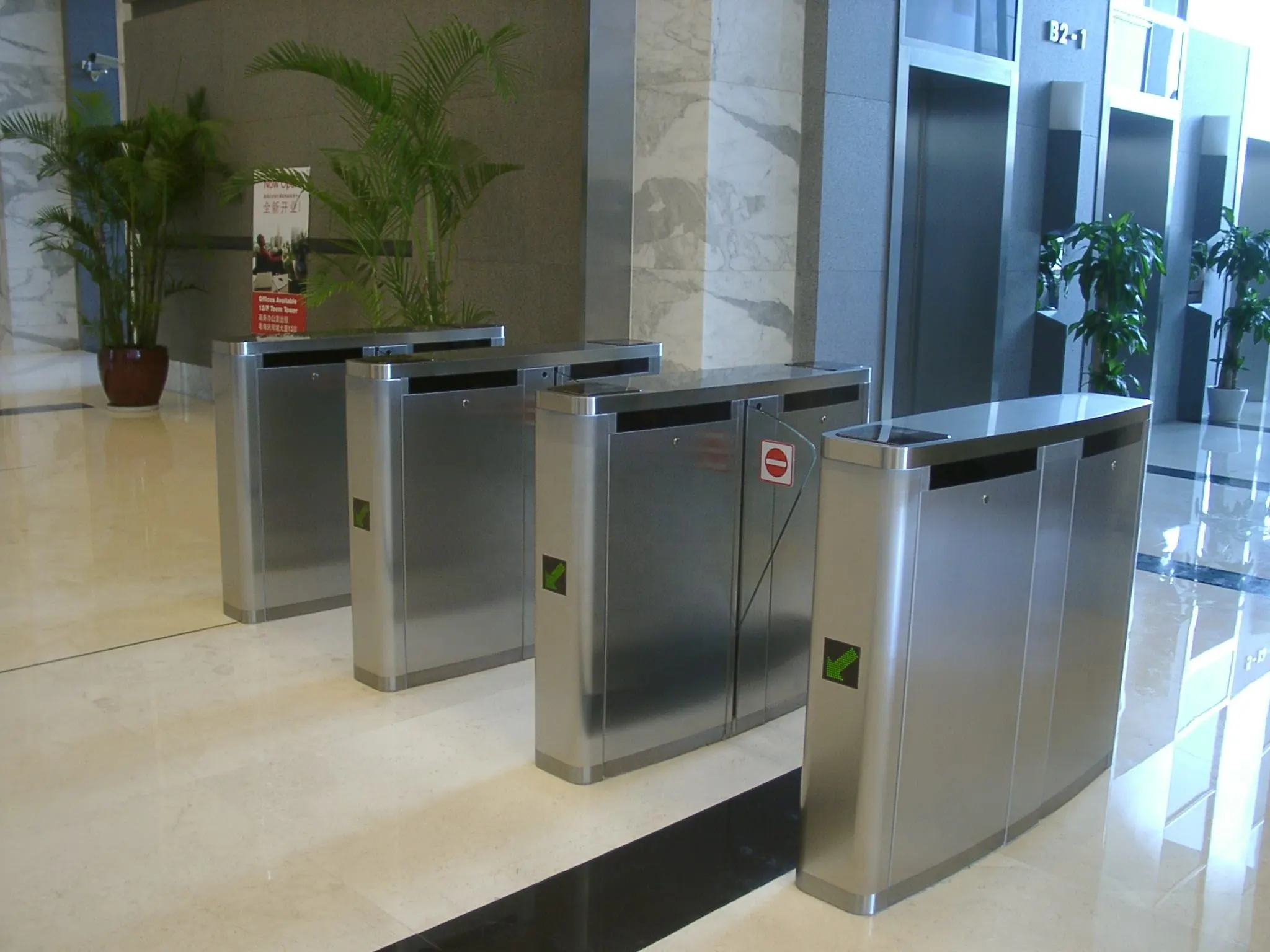 Pengendali keamanan biarah tinggi Flap Gate Access Barrier Turnstile untuk stasiun