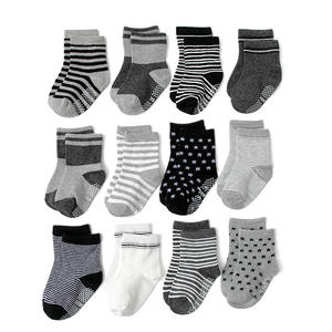 Usine bas quantité minimale de commande couleur et <span class=keywords><strong>taille</strong></span> personnalisées hiver épais bébé intérieur anti-dérapant mignon marche chaussettes de sol avec des prix bon marché - Product Image 6