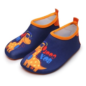 Scarpe da spiaggia per bambini scarpe da acqua ragazze ragazzi calzini da acqua ad asciugatura rapida per sport all'aria aperta da spiaggia - Product Image 6