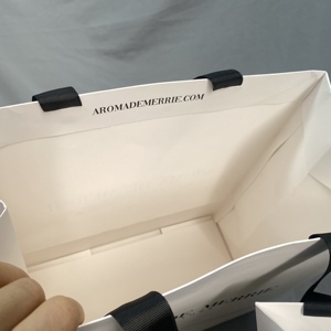 Eco-friendly Luxury <b>White</b> Paper <b>Bag</b> Customized Brand Logo Shopping <b>Bags</b> Cosmetics Packing <b>Small</b> Gift <b>Bag</b> for <b>Small</b> Business - Product Image 4