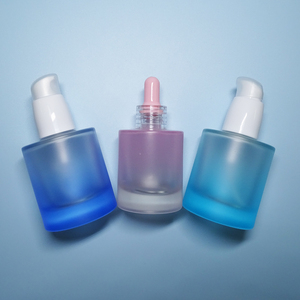 New Thick Bottom <b>Essential</b> <b>Oil</b> Dropper Bottle Cosmetic Glass Luxury Flat Shoulder Customized Logo 20ml 30ml 50ml Personal Care - Product Image 3