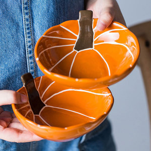 Ciotola in Porcellana Dipinta a Mano con Motivo a Zucca - Design Vintage di Lusso Retrò, Lavabile in Lavastoviglie, Ideale come Regalo Aziendale - Product Image 3