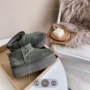 Stivaletti da neve in pelle di mucca invernale stilista di moda per tenere caldi gli stivaletti piatti - Product Image 4