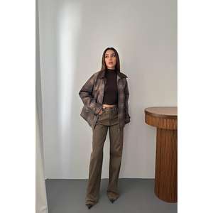 Chaqueta de Cuero Sintético a Cuadros Marrón al por Mayor para Damas y Niñas, Otoño Primavera, Talla 3XL, Corta, Relleno de Poliéster, Ribete en el Cuello, Blazer Teñido - Product Image 4