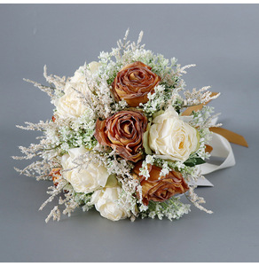 <span class=keywords><strong>Bouquet</strong></span> <span class=keywords><strong>de</strong></span> fleurs roses orange brûlées à sec pour mariage, vente en gros <span class=keywords><strong>de</strong></span> <span class=keywords><strong>bouquet</strong></span> <span class=keywords><strong>de</strong></span> <span class=keywords><strong>mariée</strong></span> rose orange d'automne artificiel sec réaliste - Product Image 5