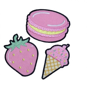 Patchs brodés personnalisés en gros, roses, à coudre ou à repasser, pour sacs à dos et vêtements <span class=keywords><strong>de</strong></span> filles - Product Image 5