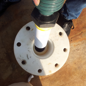 Non Contact <strong>Type</strong> Smart Corrosion Resistant <strong>Level</strong> <strong>Sensor</strong> Acid Radar <strong>Level</strong> Transmitter PVDF <strong>Sensor</strong> - Product Image 2