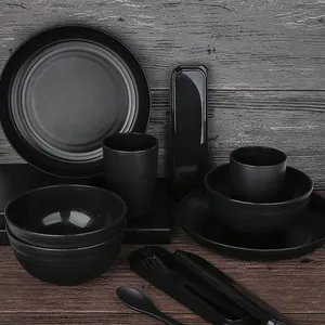 Großhandel Geschirr Set 28 Stück Camping Bowl Teller Tasse PP Kunststoff Weizen Geschirr Sets mit Box und Besteck