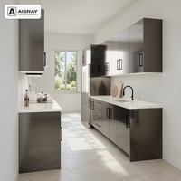 Meuble de cuisine en acrylique au design moderne, aménagement en îlot central, rangement par tiroirs, unités sur mesure et boîtes en panneaux mélaminés