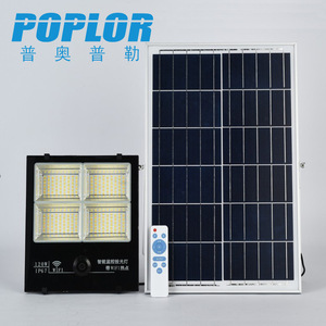 Reflector Solar Poplor de 120W LED IP67 con Control Remoto para Iluminación Exterior - Product Image 1