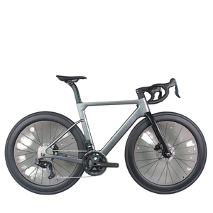 Vélo de route 24 vitesses VTT Urbain avec freins à disque hydrauliques style course coupe-vent CYCLONE-3rd (RS24), disque hydraulique, roue 24 vitesses électrique - Product Image 2