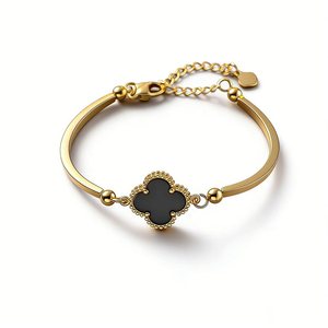 צמיד תלתן ארבעה עלים מצופה זהב בהתאמה אישית וסיטונאי - Product Image 4