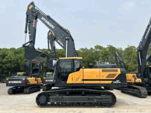 HYUNDAI marca HX340HD escavatore cingolato 34 tonnellate in Algeria