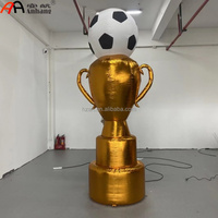 Trophée gonflable géant avec coupe de championnat de football ou de soccer pour la publicité sur le thème du sport et autres événements