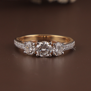 Anillo de Compromiso Elegante y Lujoso para Mujer en Plata, Oro de 10K, Oro de 14K, Oro de 18K con Diamante Cultivado en Laboratorio de 1.3 Quilates, Joyería Fina para Novia - Product Image 1