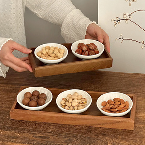 Vente en gros <span class=keywords><strong>de</strong></span> petits plats ronds en céramique rétro, plateaux en bois, <span class=keywords><strong>vaisselle</strong></span>, plats à sushi, plats à sauce soja, ensembles <span class=keywords><strong>de</strong></span> plats <span class=keywords><strong>pour</strong></span> <span class=keywords><strong>12</strong></span> <span class=keywords><strong>personnes</strong></span> - Product Image 3