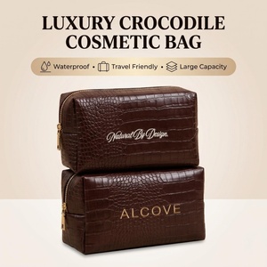 Sac de toilette de luxe en cuir PU à motif crocodile de 9 pouces, grande capacité, sac de voyage, broderie logo, pochette à fermeture éclair - Product Image 2