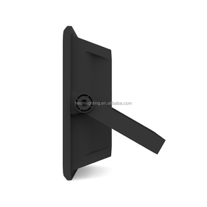 Nhà Sản Xuất Năng Lượng Mặt Trời Nhẹ Lũ Lụt Ánh Sáng 30W 50W 100W 200W 300W 400W 500W Có Thể Sạc Lại Năng Lượng Mặt Trời Vườn Ánh Sáng Với IP65 Không Thấm Nước ABS - Product Image 3