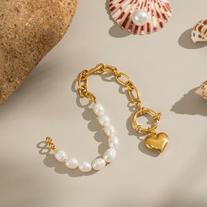 Unisex Fashion Freshwater Pearl Heart Shape Bangle 18K Gold Plated Splicing Chain <b>Love</b> OT Buckle Stainless Steel Jewelry Charm - Product Image 3