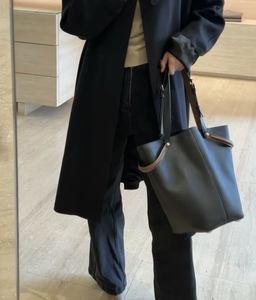 2025 nouveau concepteur de luxe en cuir véritable sacs fourre-tout <span class=keywords><strong>sac</strong></span> à main femmes mode cuir de vachette fourre-tout <span class=keywords><strong>sac</strong></span> seau - Product Image 2