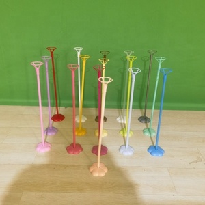 4 Griffes Tasse 10 Couleurs Jaune Rouge <span class=keywords><strong>Bleu</strong></span> Rose Blanc Vert Clair <span class=keywords><strong>Or</strong></span> Argent Fuchsia 40cm Tasse Cap Stick Holder Base <span class=keywords><strong>Table</strong></span> Déco Stand - Product Image 2